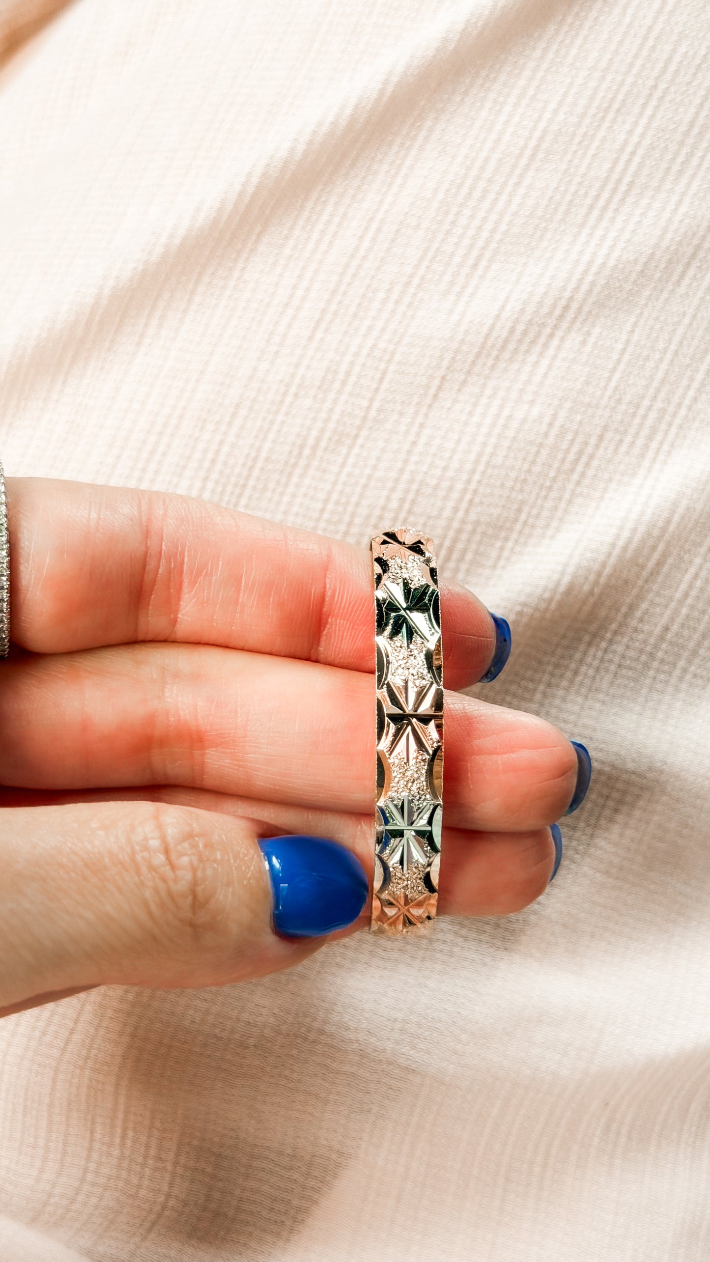 GOLDEN CUFF FOR BABYS