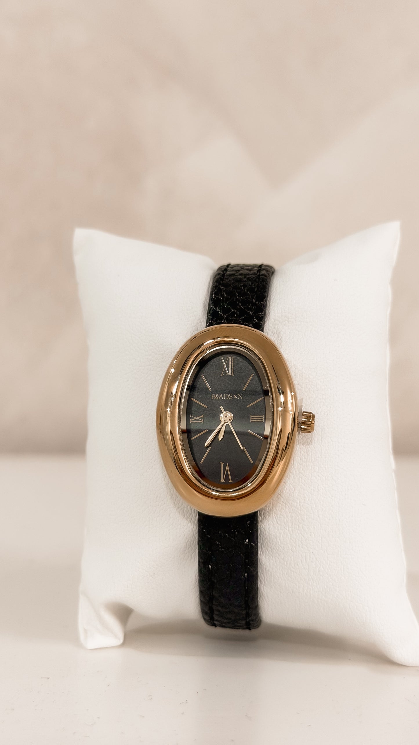 ELOÍSE VINTAGE LEATHER WATCH