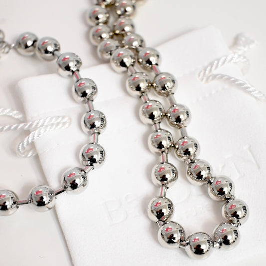 BEADED NECKLACE SILVER