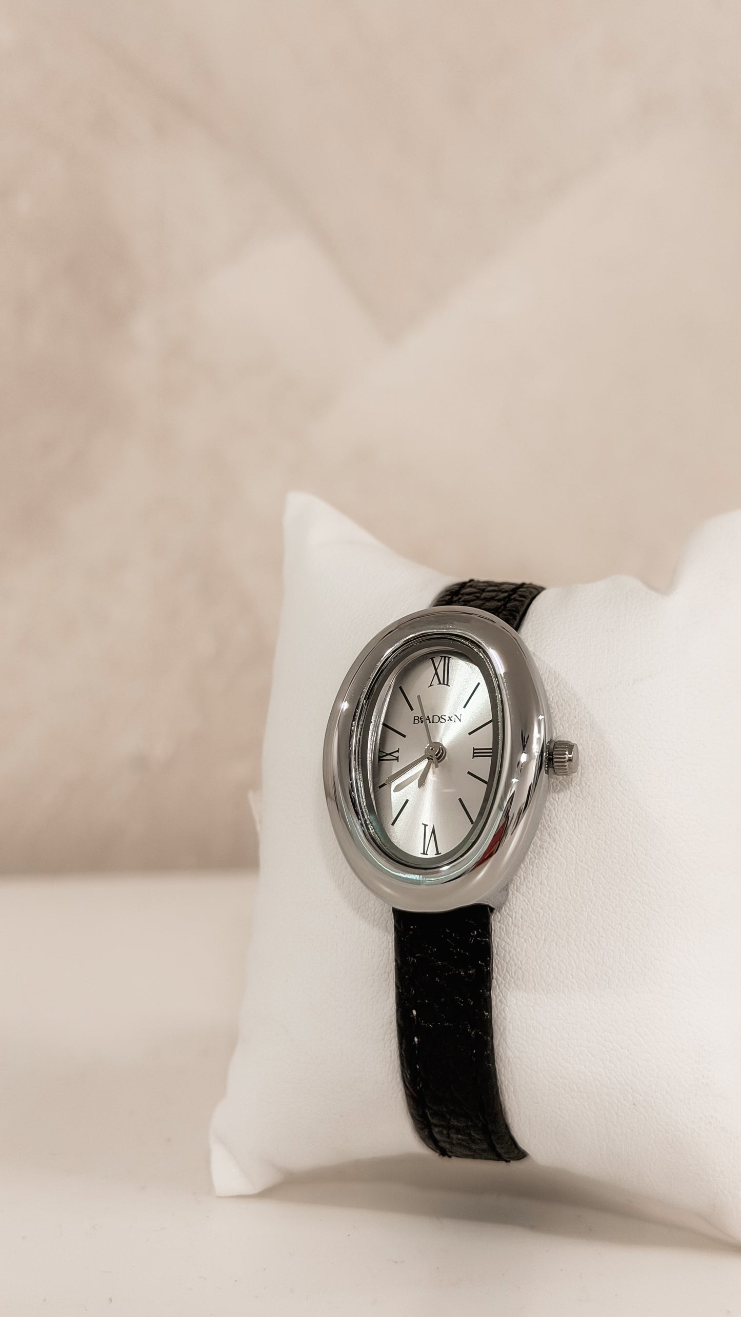 ELOÍSE VINTAGE LEATHER WATCH