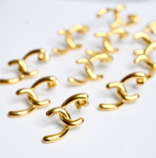 CHAIN STYLE EARRING