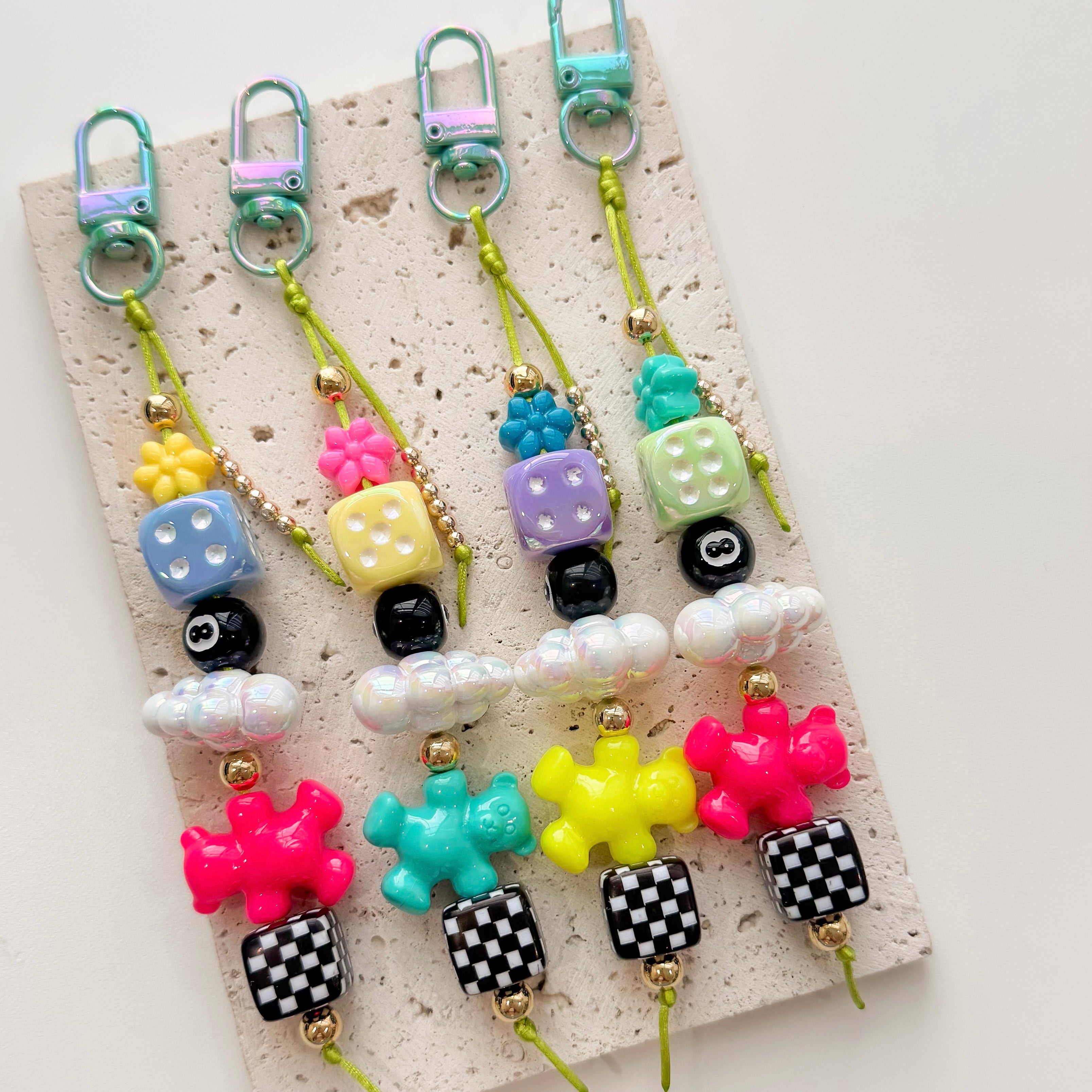 FUNKY DICE ๐ฒ KEYCHAIN โ Beads By. N