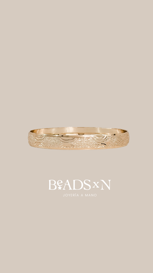 GOLDEN CUFF FOR GIRLS